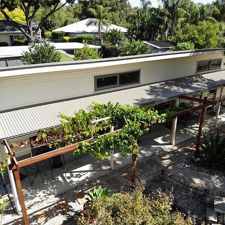 The Grape And Olive At Willunga Hotel Exterior photo